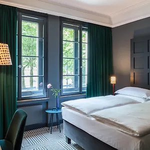 https://antik-hotel-bristol.topcolognehotels.com